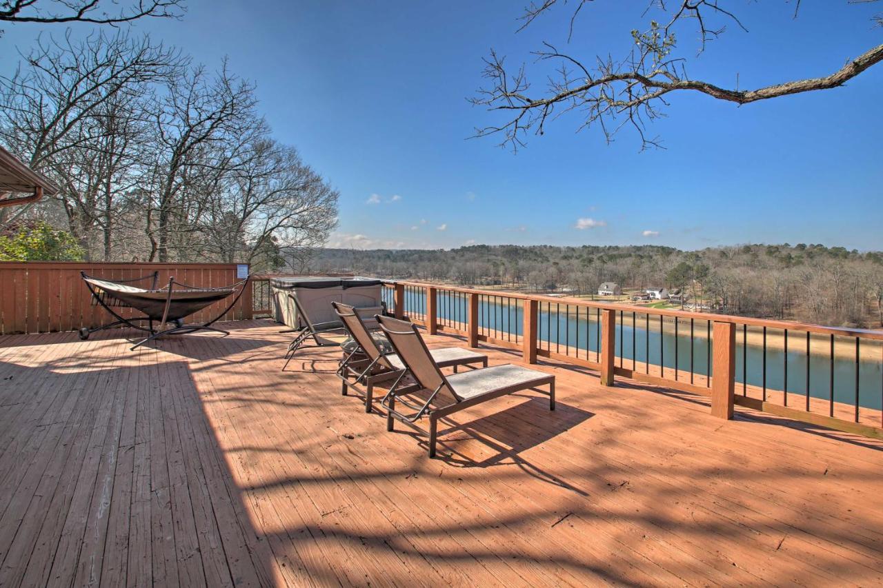 Villa Hot Springs Waterfront Escape With Hot Tub! Esterno foto